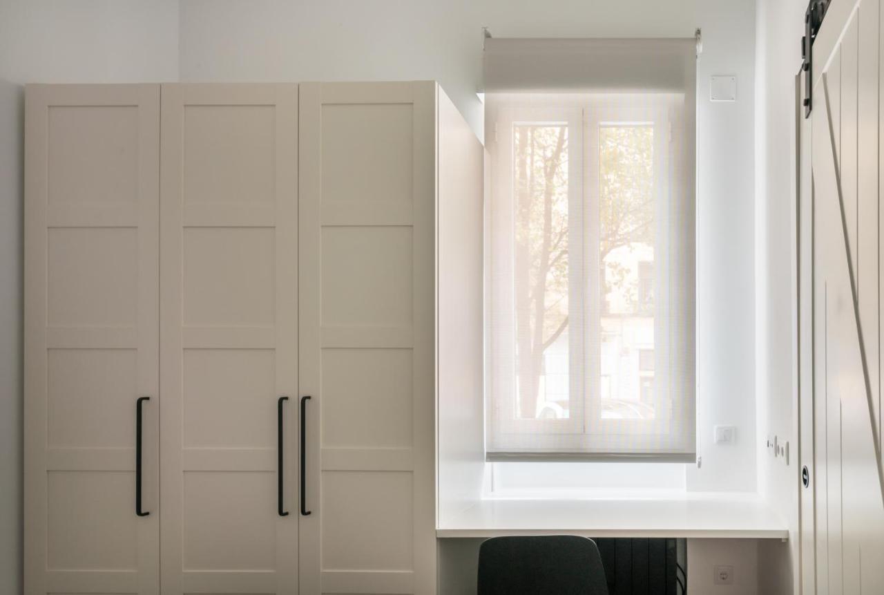 Apartmán Loft Retiro Madrid Exteriér fotografie