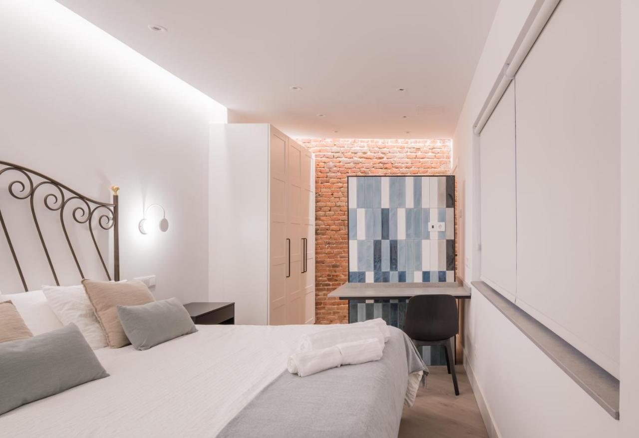 Apartmán Loft Retiro Madrid Exteriér fotografie